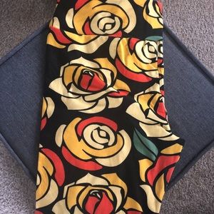 Rare TC LuLaRoe Leggings